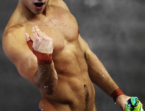 Tom Daley, campione Olimpico, gay,maschio e superdotato!